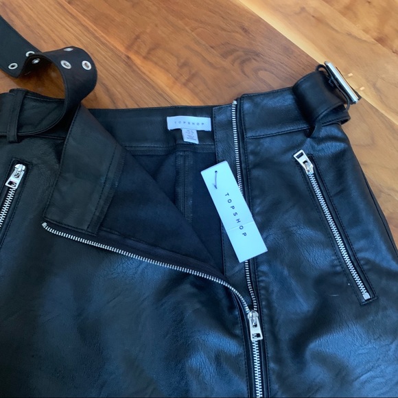 Topshop Black Faux Leather PU Hardware Mini Skirt - Picture 6 of 13